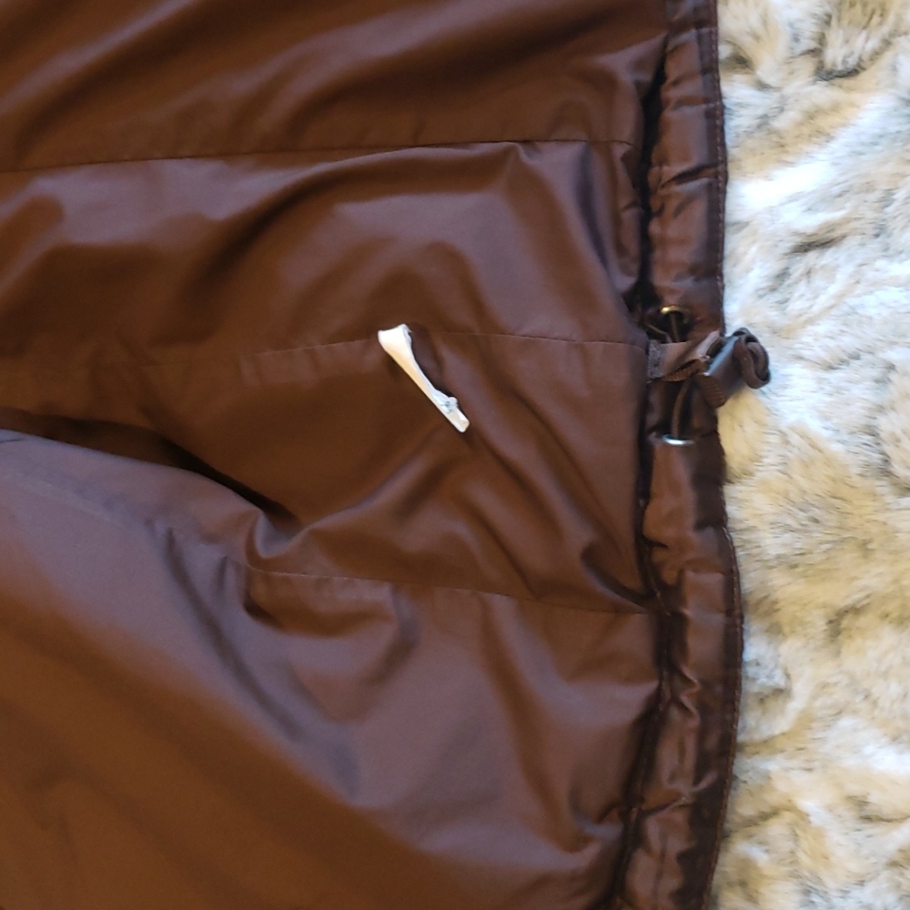 The North Face Brown Quilted Vest - Picture 6 of 8
